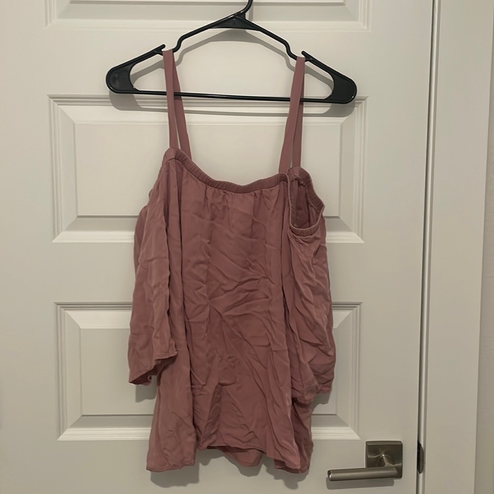 Maybe open shoulder tank/sleeve shirt